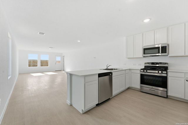 3837 Swift Fox Rd, New Braunfels, TX 78130