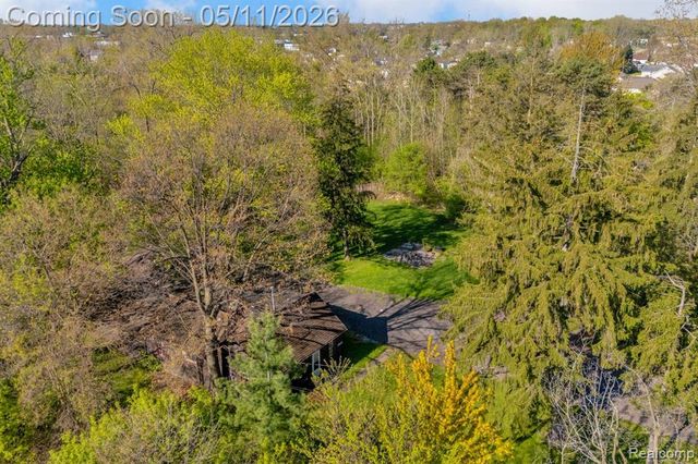 22980 Quinn Road, Clinton Township, MI 48035