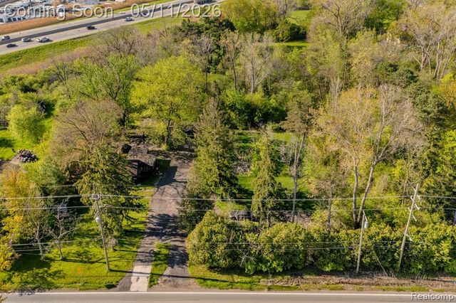 22980 Quinn Road, Clinton Township, MI 48035