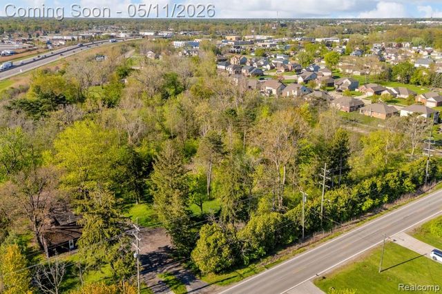 22980 Quinn Road, Clinton Township, MI 48035