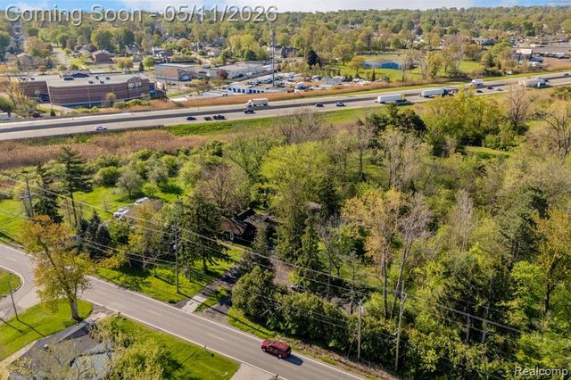 22980 Quinn Road, Clinton Township, MI 48035