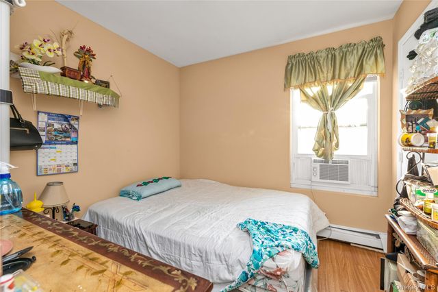 96 W 11th Street, Huntington Station, NY 11746