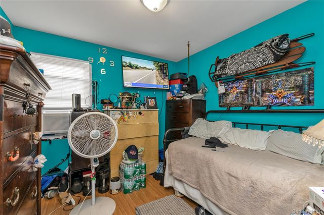 96 W 11th Street, Huntington Station, NY 11746