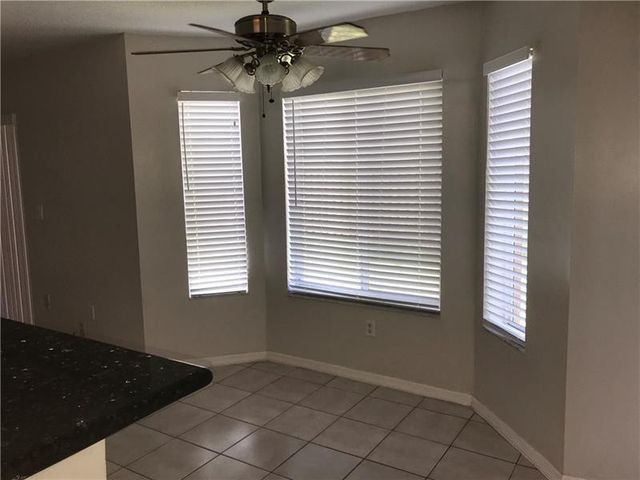 245 Via Milan Terrace, Davie, FL 33325