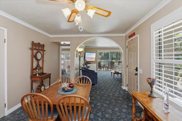 2001 E Camino Parocela J71, Palm Springs, CA 92264