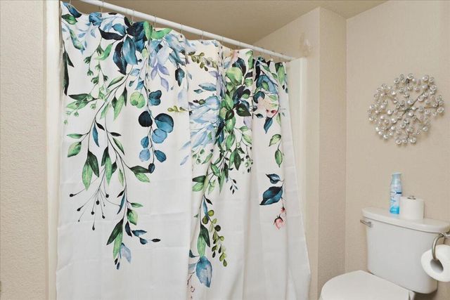 2001 E Camino Parocela J71, Palm Springs, CA 92264