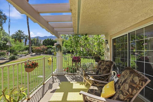 2001 E Camino Parocela J71, Palm Springs, CA 92264