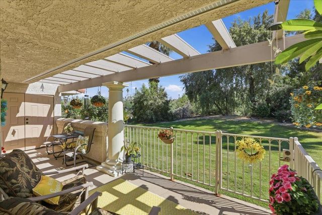 2001 E Camino Parocela J71, Palm Springs, CA 92264