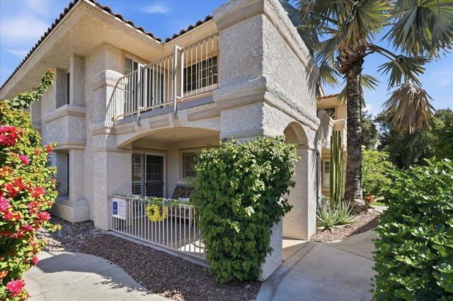 2001 E Camino Parocela J71, Palm Springs, CA 92264
