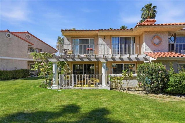 2001 E Camino Parocela J71, Palm Springs, CA 92264