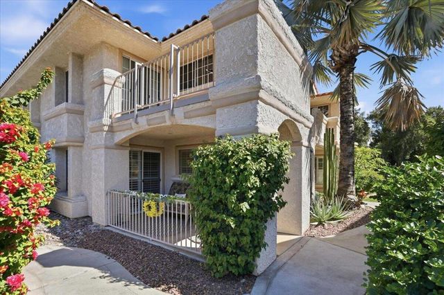 2001 E Camino Parocela J71, Palm Springs, CA 92264