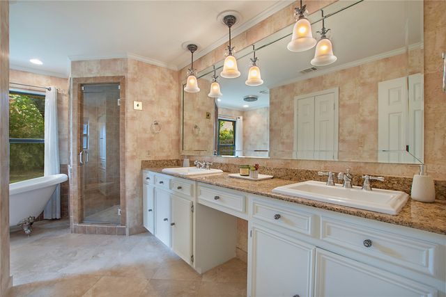2411 Hogans Hill, Mckinney, TX 75072