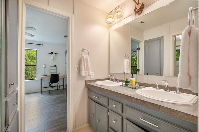 2411 Hogans Hill, Mckinney, TX 75072