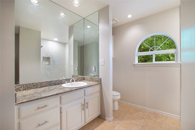 2411 Hogans Hill, Mckinney, TX 75072