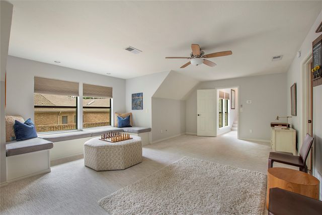 2411 Hogans Hill, Mckinney, TX 75072