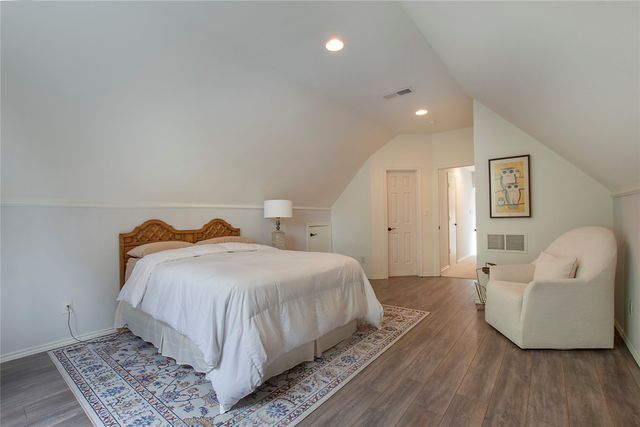 2411 Hogans Hill, Mckinney, TX 75072