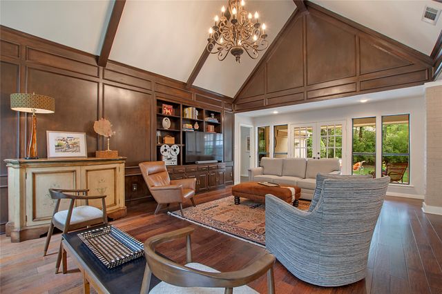 2411 Hogans Hill, Mckinney, TX 75072