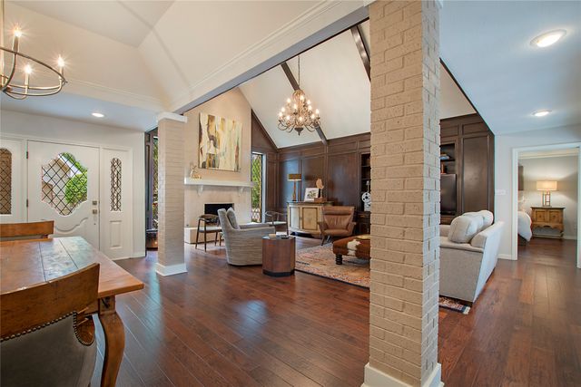 2411 Hogans Hill, Mckinney, TX 75072