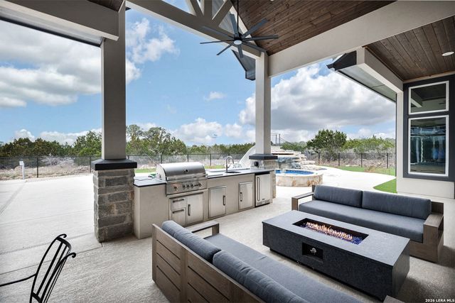 340 Copper Crest, New Braunfels, TX 78132