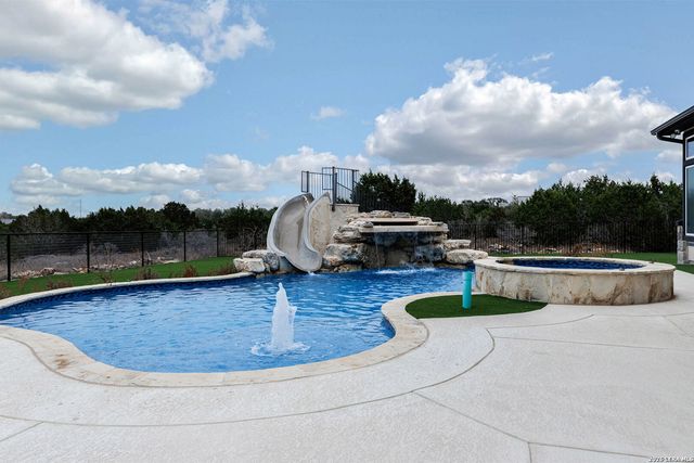 340 Copper Crest, New Braunfels, TX 78132