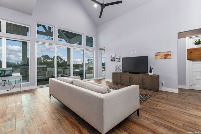 340 Copper Crest, New Braunfels, TX 78132