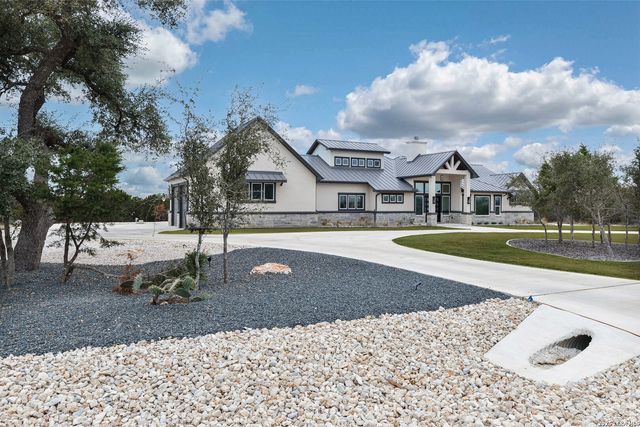 340 Copper Crest, New Braunfels, TX 78132