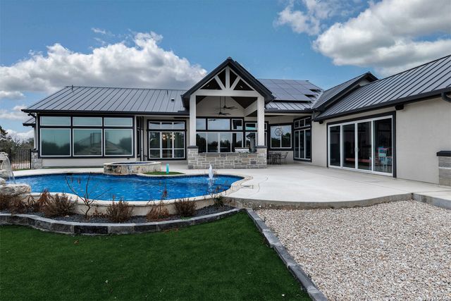 340 Copper Crest, New Braunfels, TX 78132