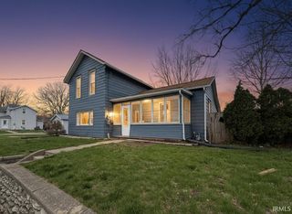 1208 W Quincy Street, Garrett, IN 46738