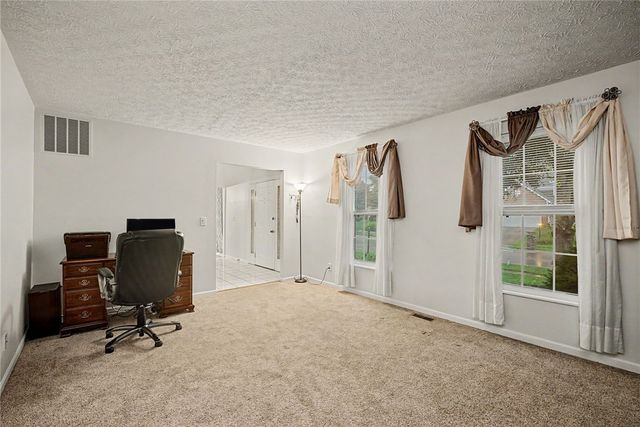 135 Cold Springs Court, Springboro, OH 45066