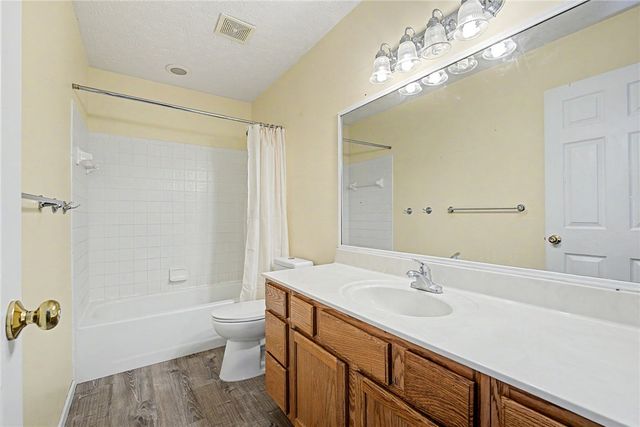 135 Cold Springs Court, Springboro, OH 45066
