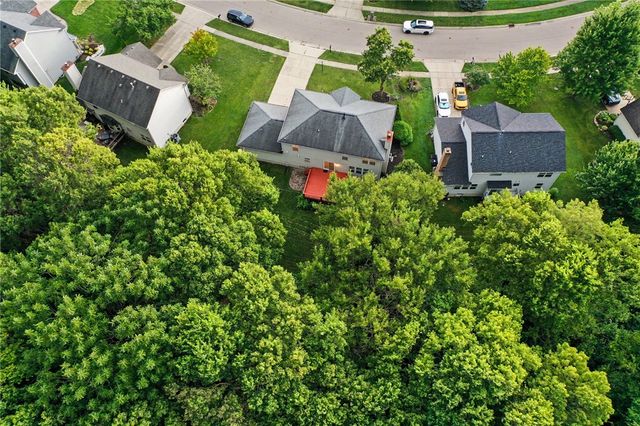 135 Cold Springs Court, Springboro, OH 45066