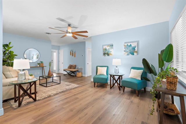 455 PASAJE AVENUE, Tarpon Springs, FL 34689