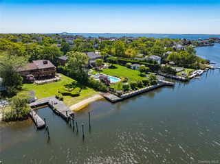 164 W Islip Road, West Islip, NY 11795