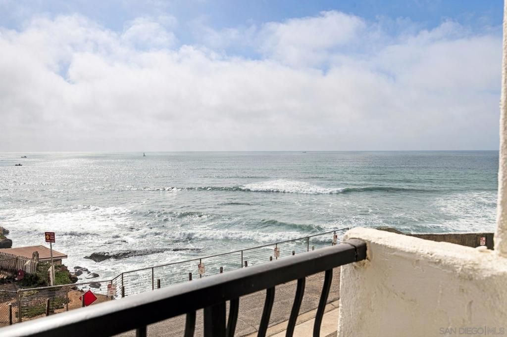 4878 Pescadero 202, San Diego, CA 92107 — photo 3