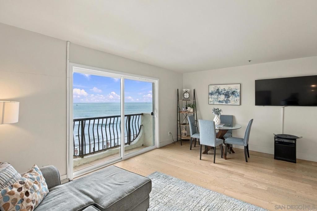 4878 Pescadero 202, San Diego, CA 92107 — photo 5