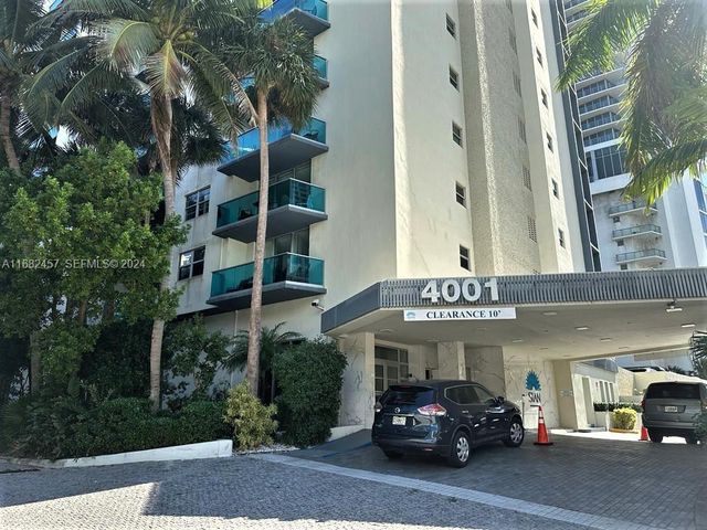4001 S Ocean Drive 9L, Hollywood, FL 33019