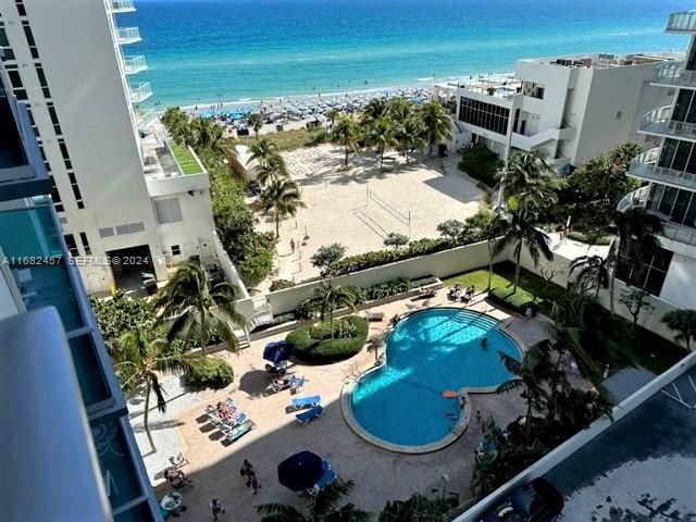 4001 S Ocean Drive 9L, Hollywood, FL 33019