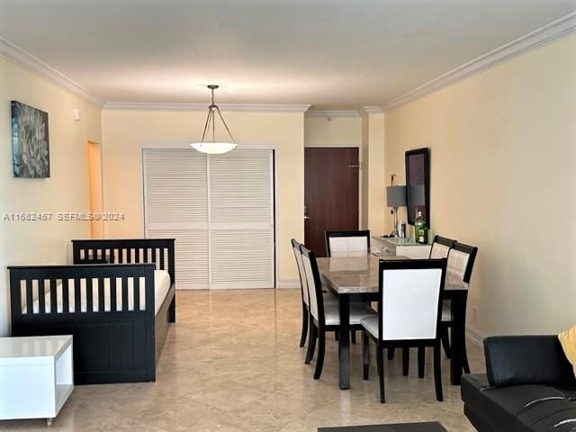 4001 S Ocean Drive 9L, Hollywood, FL 33019