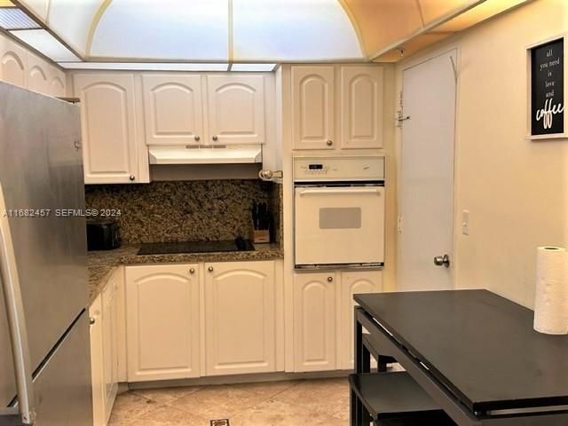 4001 S Ocean Drive 9L, Hollywood, FL 33019