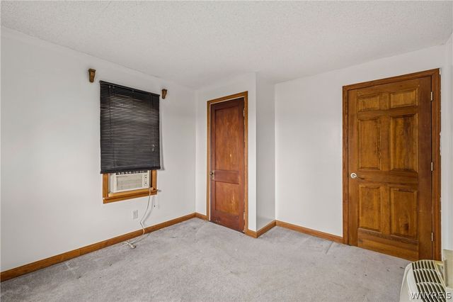 6129 Lockport Road, Niagara, NY 14305