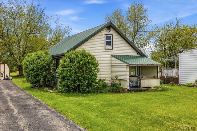 6129 Lockport Road, Niagara, NY 14305