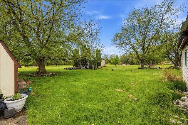 6129 Lockport Road, Niagara, NY 14305
