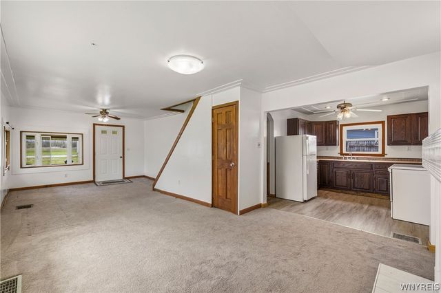 6129 Lockport Road, Niagara, NY 14305
