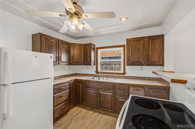 6129 Lockport Road, Niagara, NY 14305