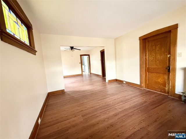 140 Westervelt Avenue 1, Hawthorne, NJ 07506