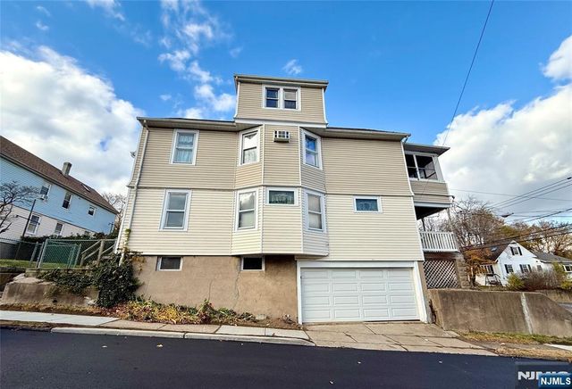 140 Westervelt Avenue 1, Hawthorne, NJ 07506