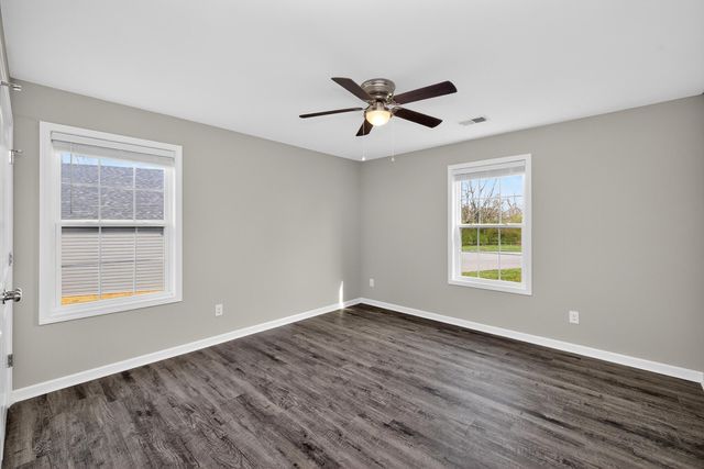 103 Dean Drive, Harrodsburg, KY 40330