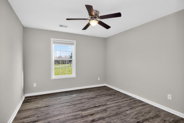 103 Dean Drive, Harrodsburg, KY 40330