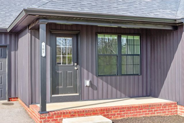 103 Dean Drive, Harrodsburg, KY 40330