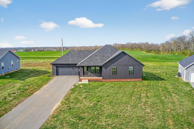 103 Dean Drive, Harrodsburg, KY 40330